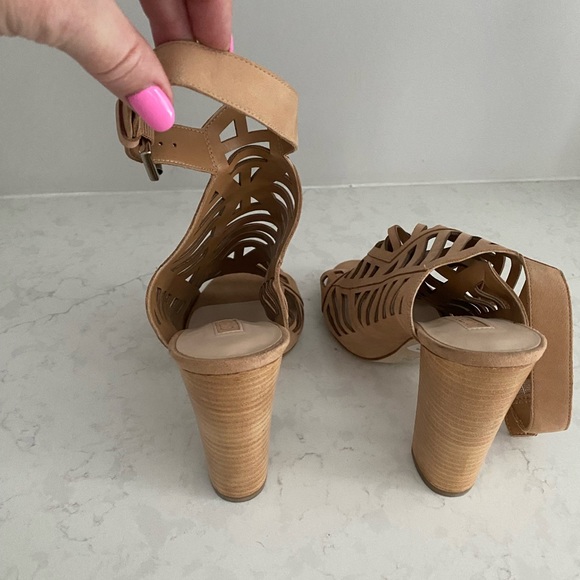 Guess Sandal - Picture 5 of 7